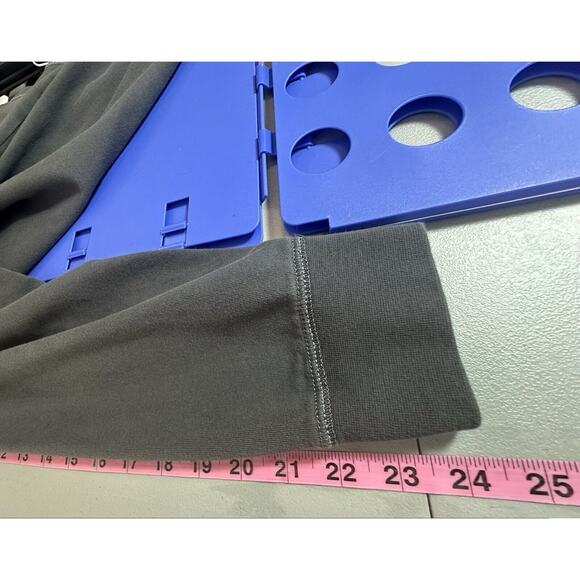 Casuals Roundtree & Yorke Men's L Gray Knit Button Pullover Sweater Henley Winte - Picture 11 of 13